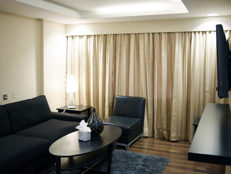 Oasis Hotel Kuwait City Exterior photo
